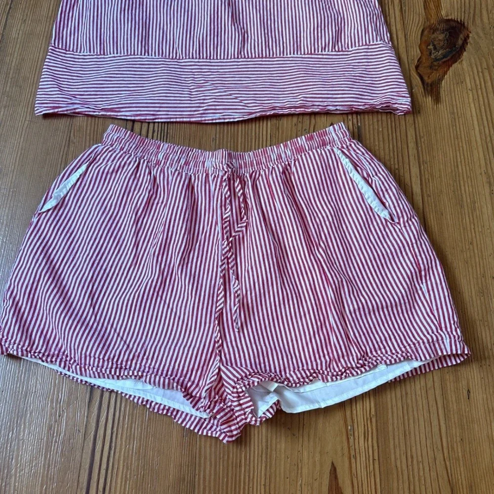 Exlura Shorts Set Women Red White Striped Sleeveless Crop Top Boho SIZE Medium